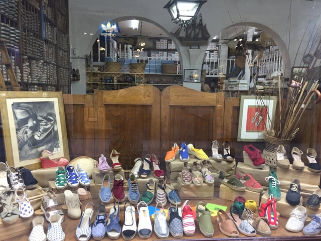 La_Manual_Alpargatera_display.jpg